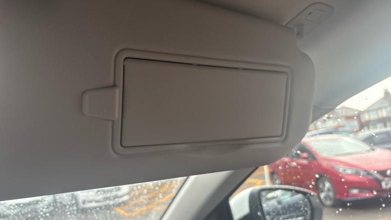 Citroen C5 Aircross 1.6 Plug-in Hybrid 225 Shine Plus 5dr e-EAT8 Hatchback